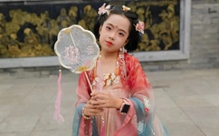 大陆女RAPPER仙踪林